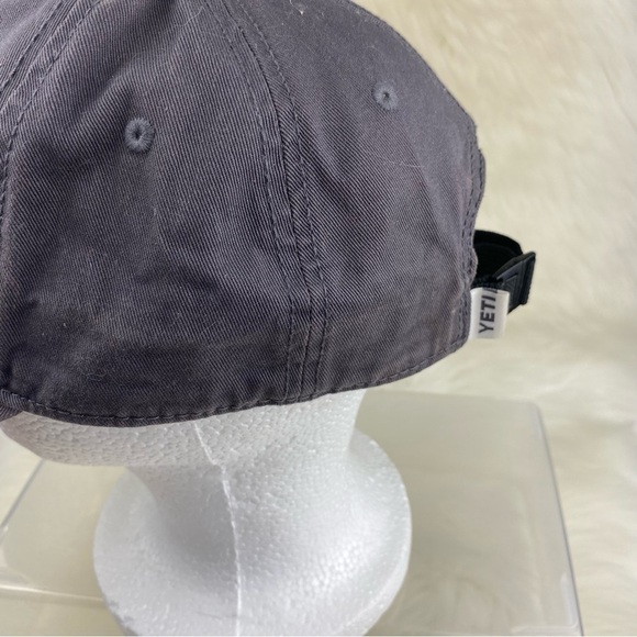 YETI DISTRESS HAT UNISEX GRAY COLOR - Picture 3 of 11